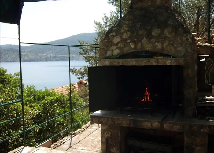 By The Sea Cove Mikulina Luka, Korcula - 16397 Vela Luka